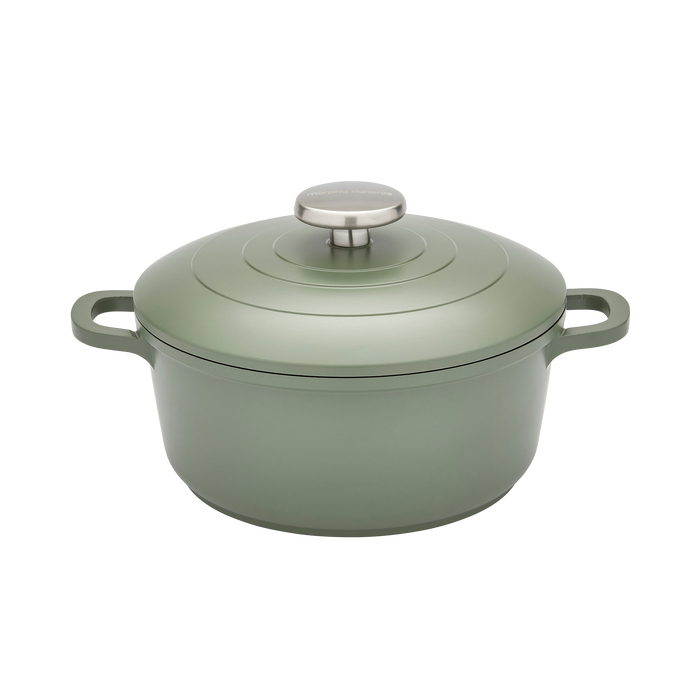 Green casserole dish on w hite background