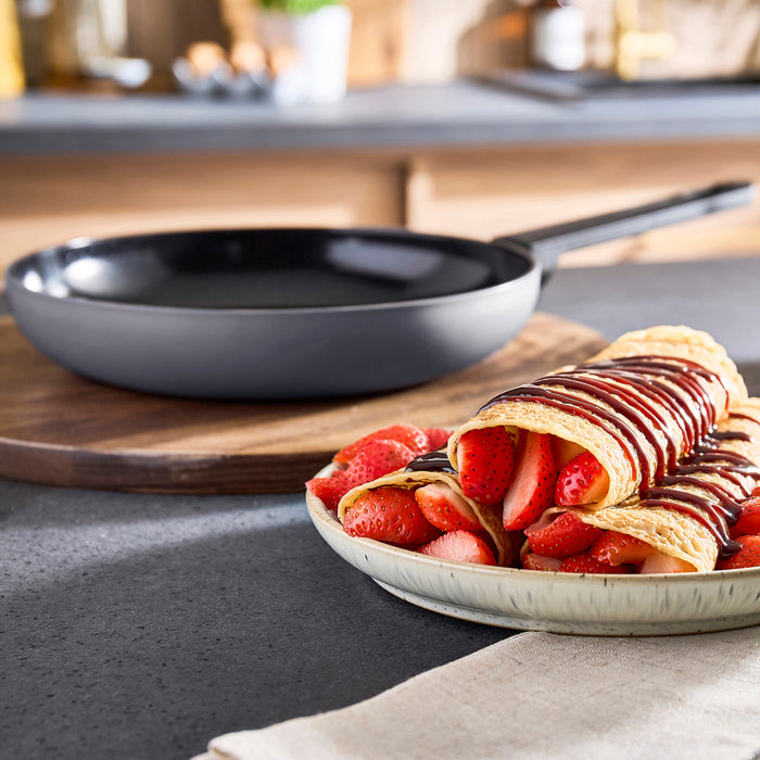 24cm Recycled Aluminium Frying Pan - Grey