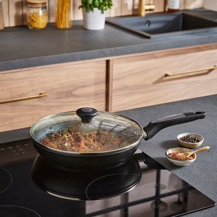 28cm Forged Aluminium Ceramic Lidded Frying Pan