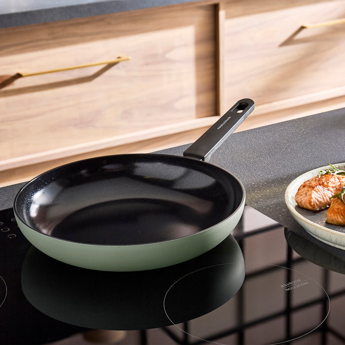 28cm Recycled Aluminium Frying Pan and Slotted and Solid Turner Set