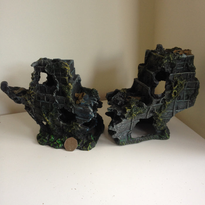 Aquarium Ornament - Two Piece Shipwreck