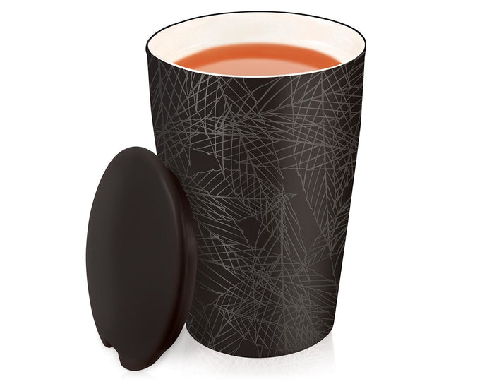 Noir Kati Cup with lid off