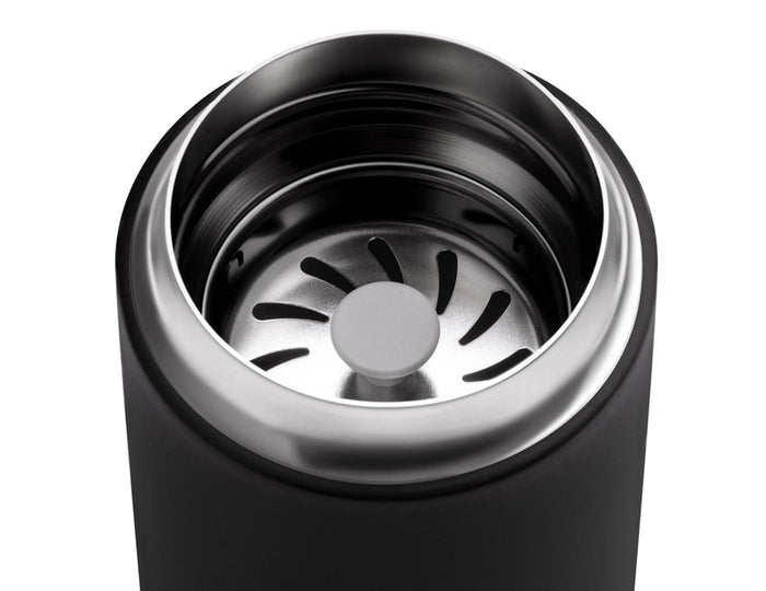 Carter Move travel mug in black showing splash guard