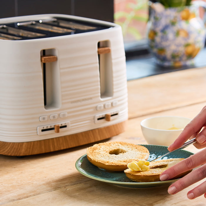 Clay 4-Slice White Toaster - China Clay
