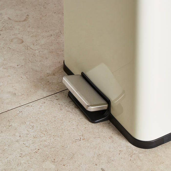 pedal bin