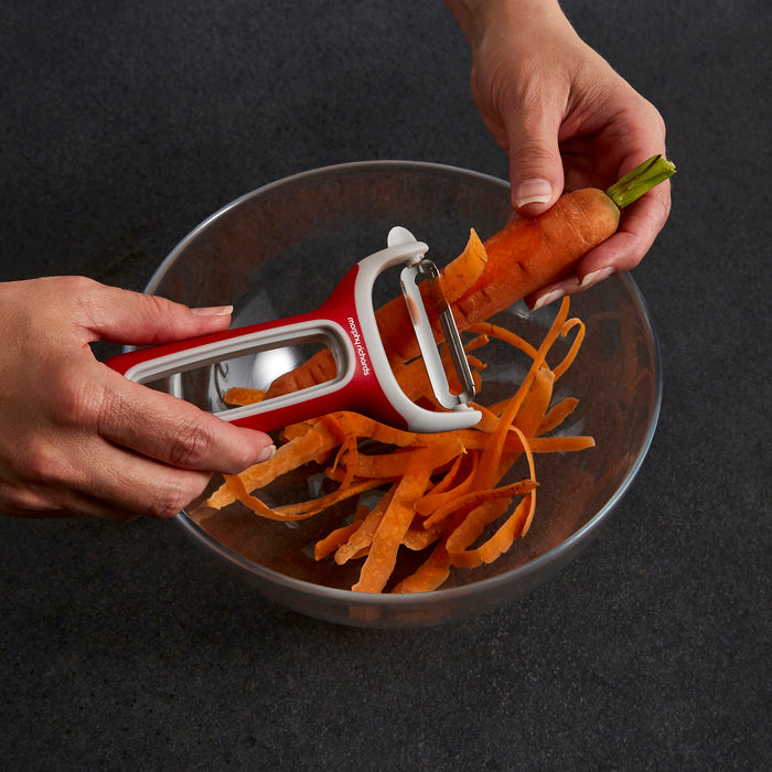 Peeling carrots