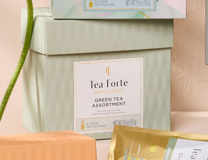 MAIN PDP | Green Tea Tasting Assortment Single Steeps Sampler box of 15 Single Steeps pouches - front of box with other boxes