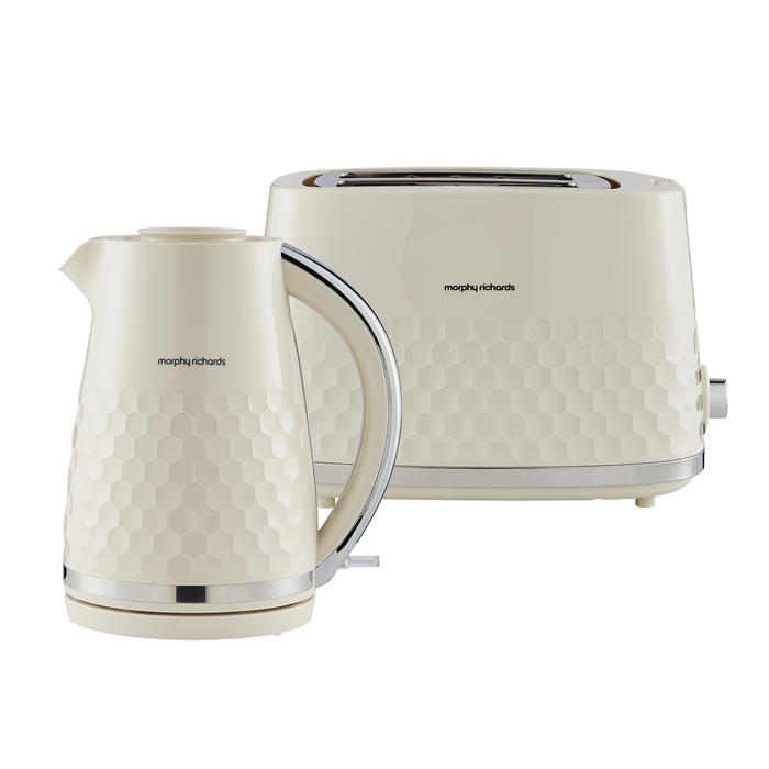 Cream-colored kettle and toaster set with 'Morphy Richards' branding on a white background