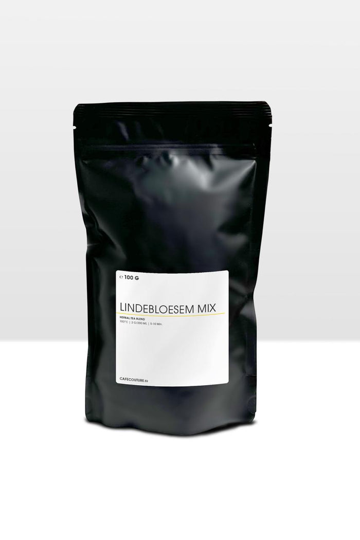 kruiden_infusie_proeven_met_lindebloesem