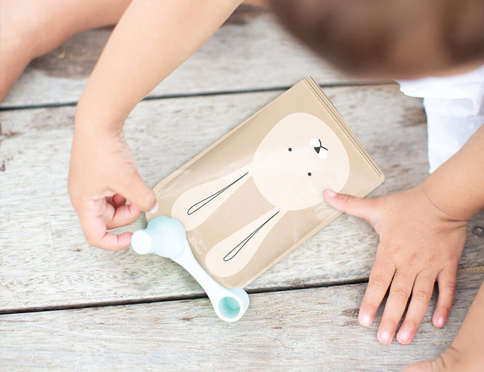 Reusable Baby Food Pouch - Freezer/ Fridge Refillable