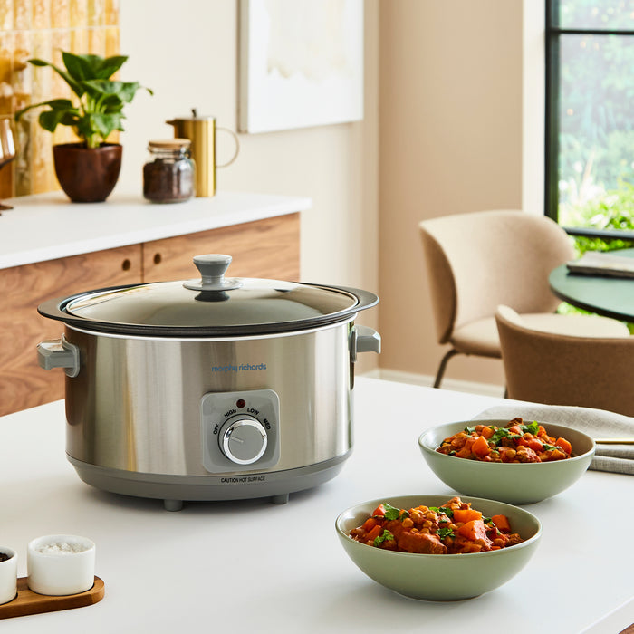 slow cooker on kitchen counter