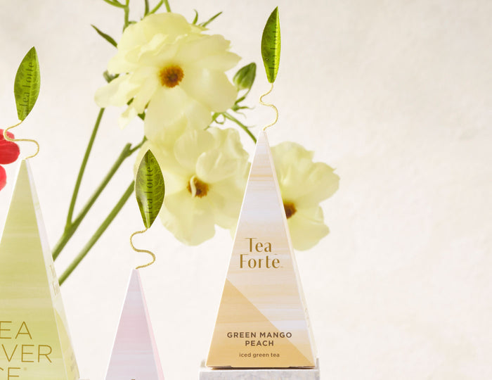 MAIN PDP | Green Mango Peach Tea Over Ice pyramid infuser with flowers
