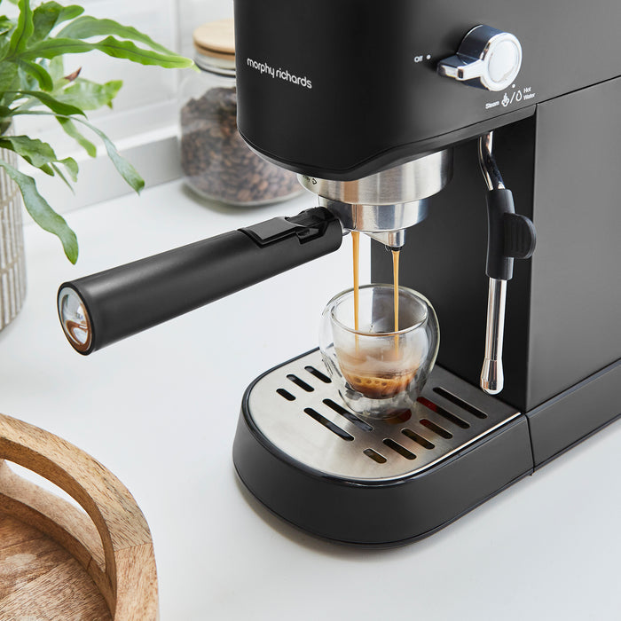 Traditional Compact Pump Espresso Coffee Machine - Black